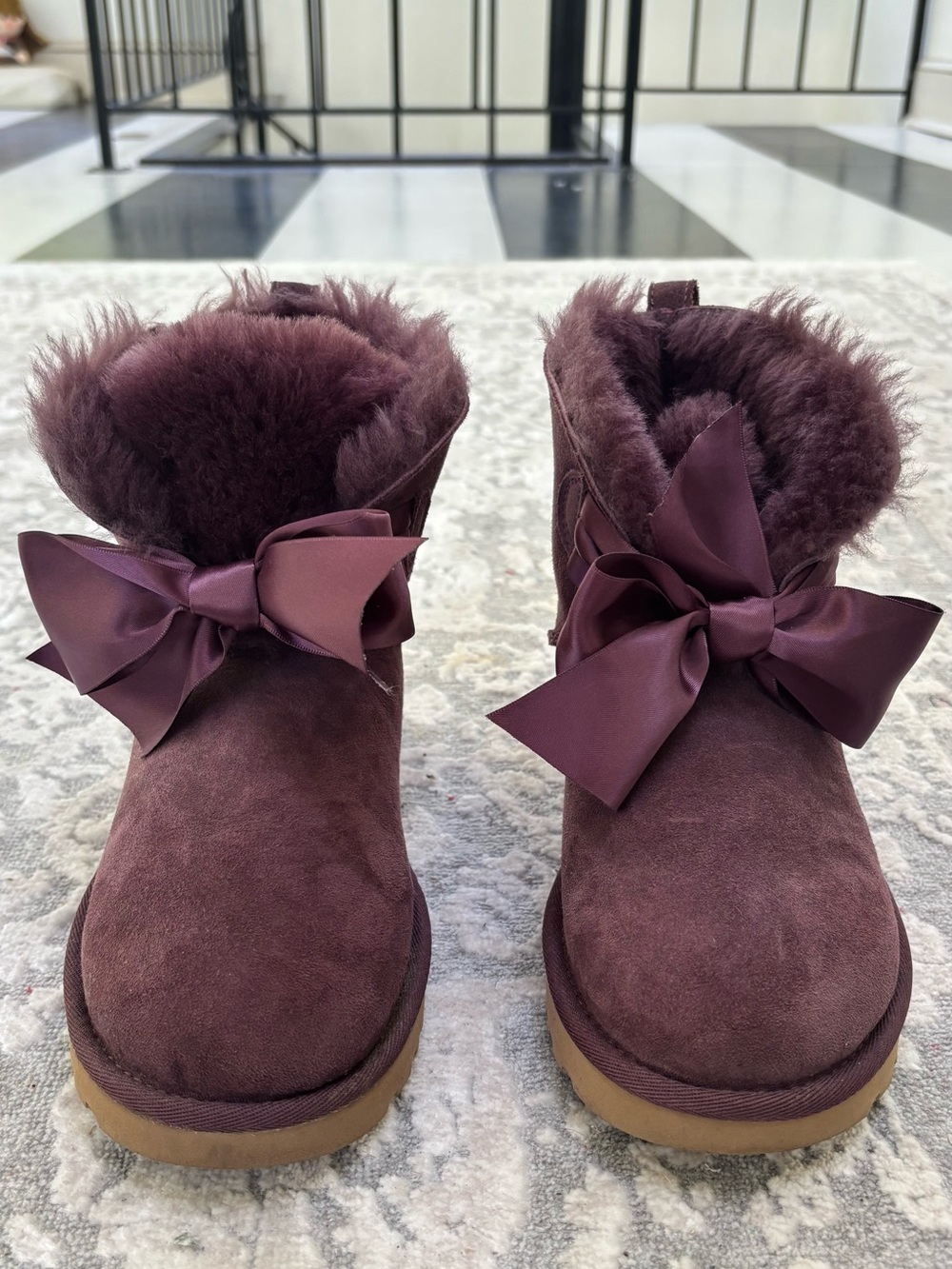 UGG Plush Fur-Lined Ankle Boots with Satin Bows - Burgundy